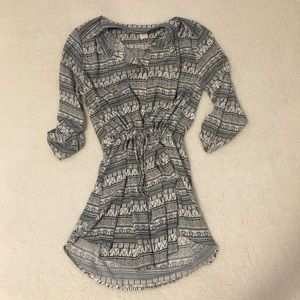 Patterned long sleeved dress